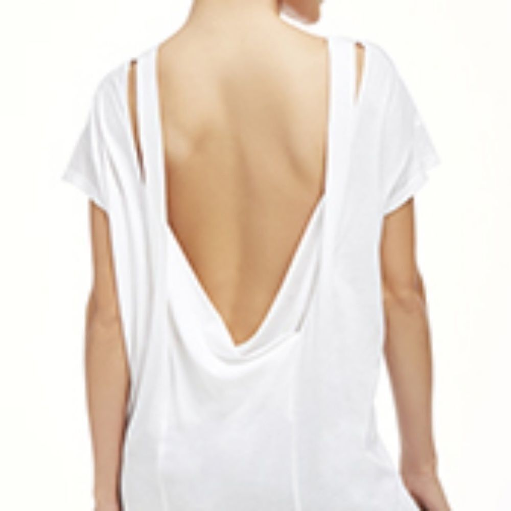 NWOT Fabletics Snow White Tee - L